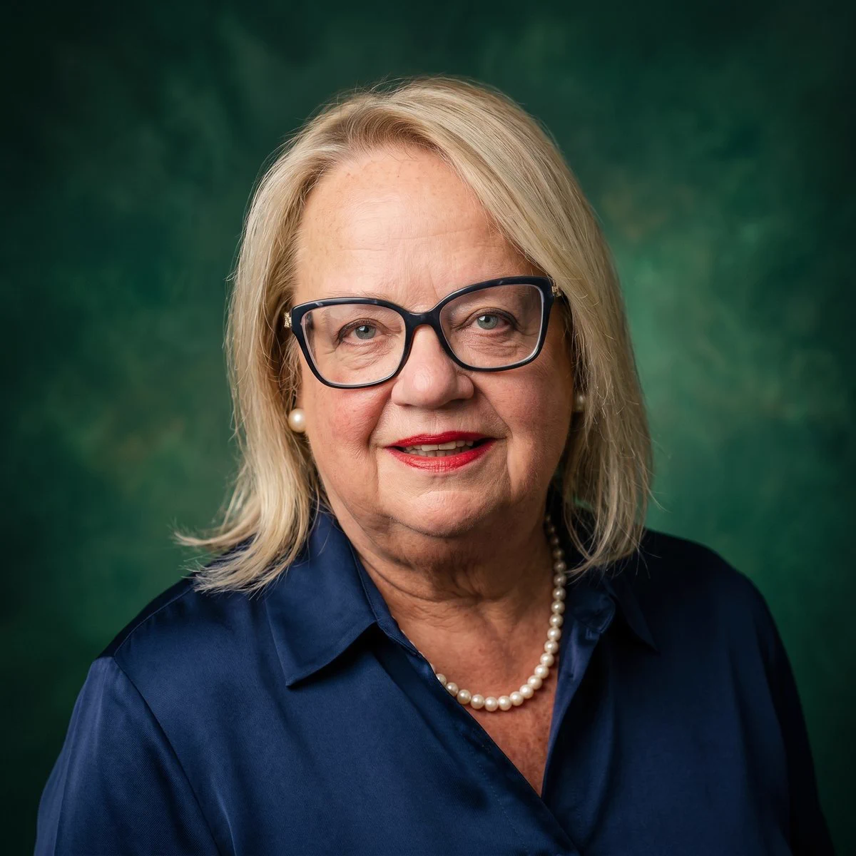 Riana Courtis, General Manager and Gemmologist