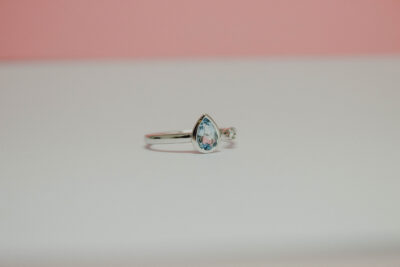 14CT white gold pear aquamarine and diamond dress ring - Image 2