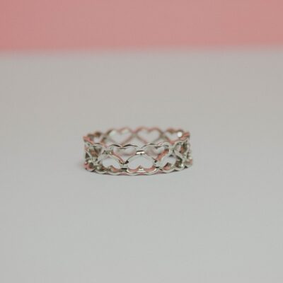 18K White Gold Double Heart Dress Ring