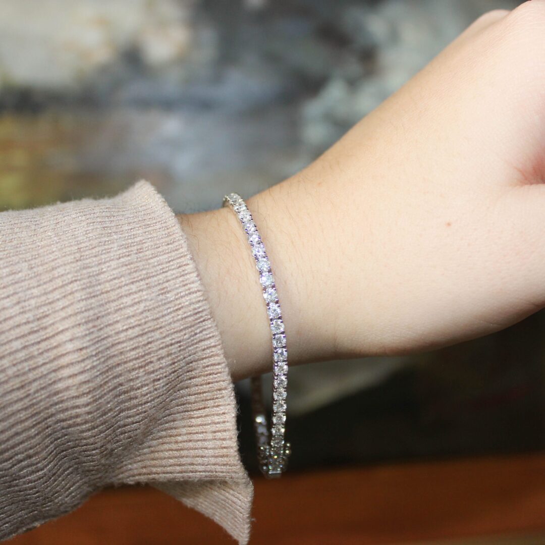 tennis bracelet