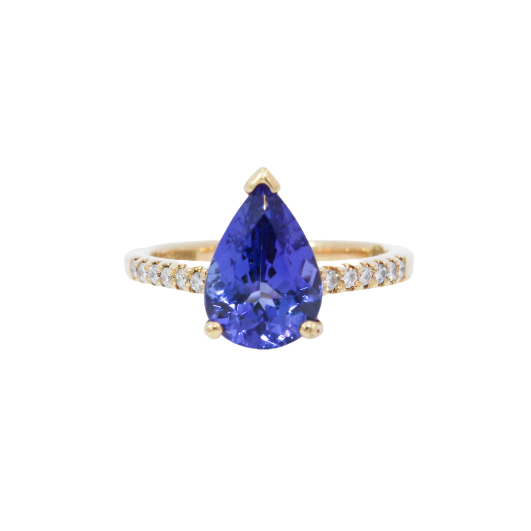 18ct yellow gold pear-cut Tanzanite ring