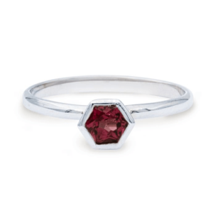 gemstone-engagement-rings