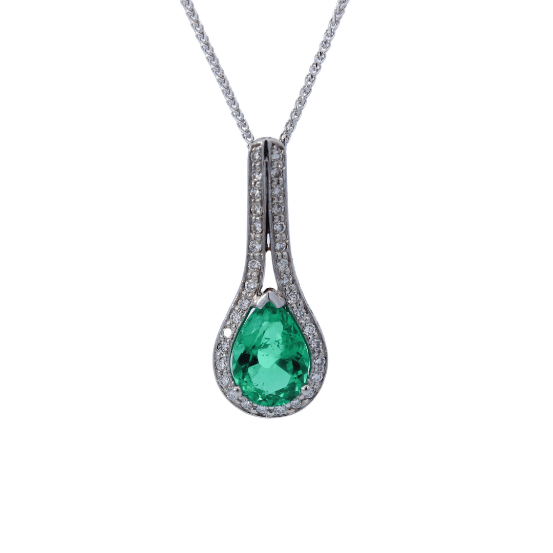 emerald-pendant