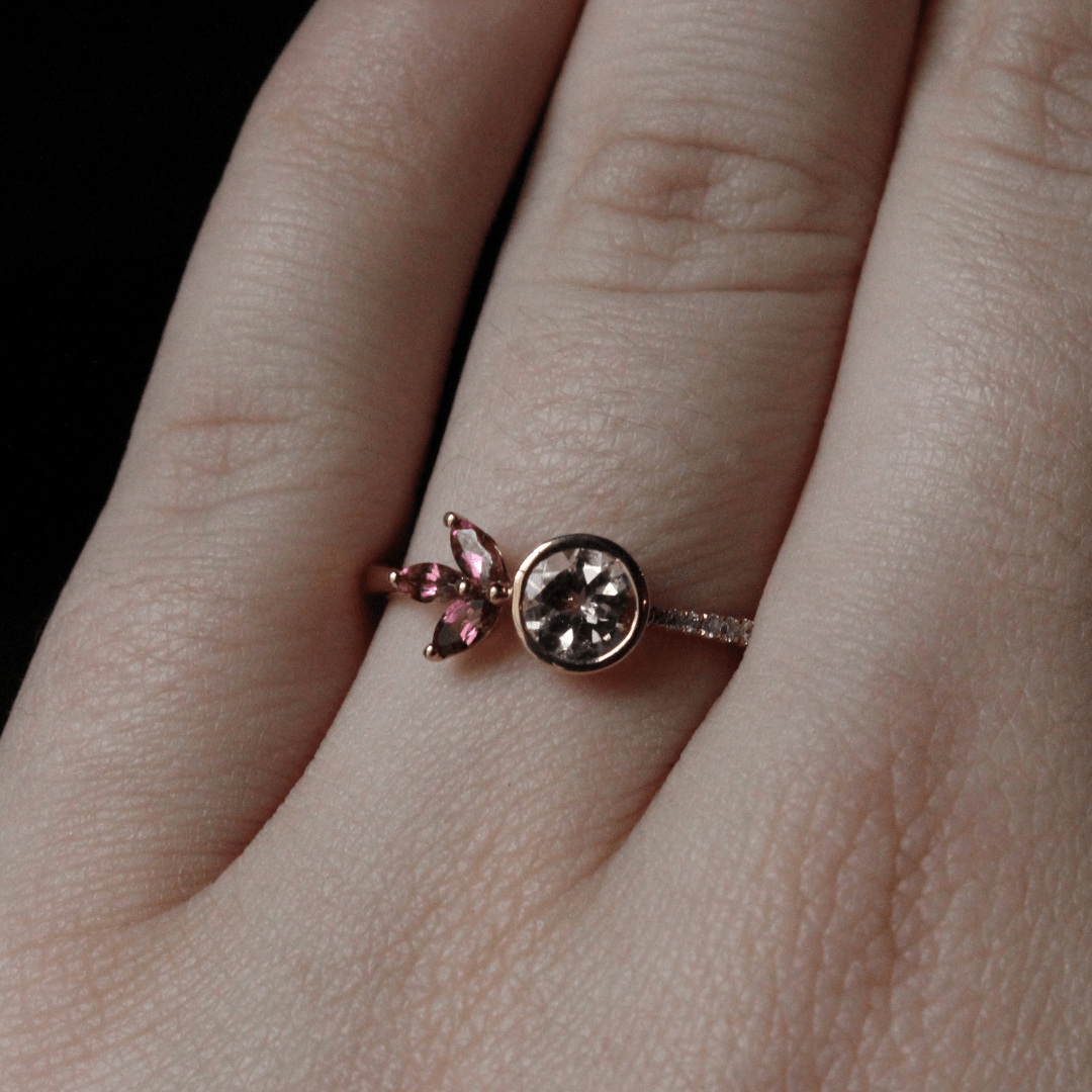 morganite-floral-ring