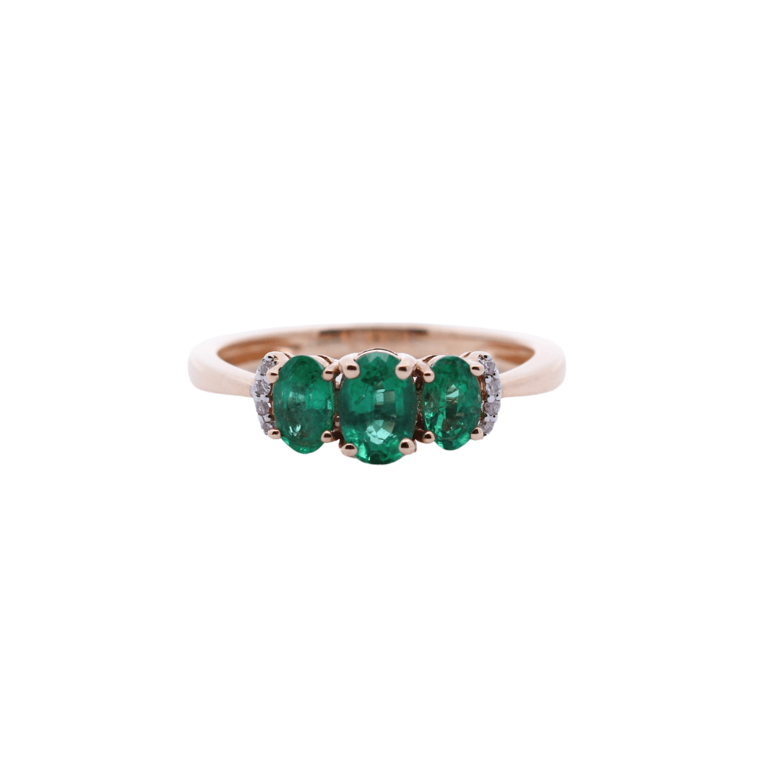 emerald-gold-ring