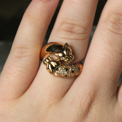 18K Yellow Gold Leopard Diamond & Sapphire Ring - Image 2