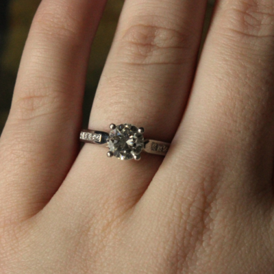 18K White Gold Diamond Engagement Ring - Image 2